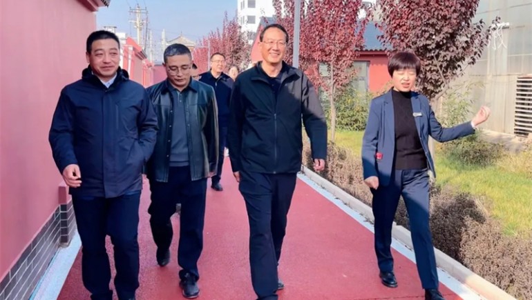 定西市民政局党组书记一行莅临菠菜担保网康养考察纪实